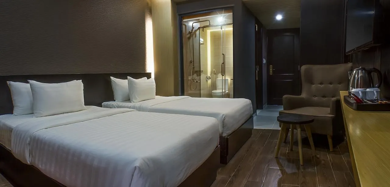 ***  Golden Hotel Nha Trang Vietnam